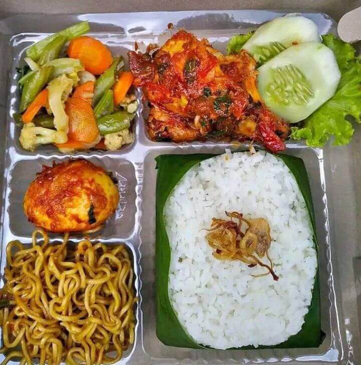 Snack dan Nasi Kotak Solo, nasibox